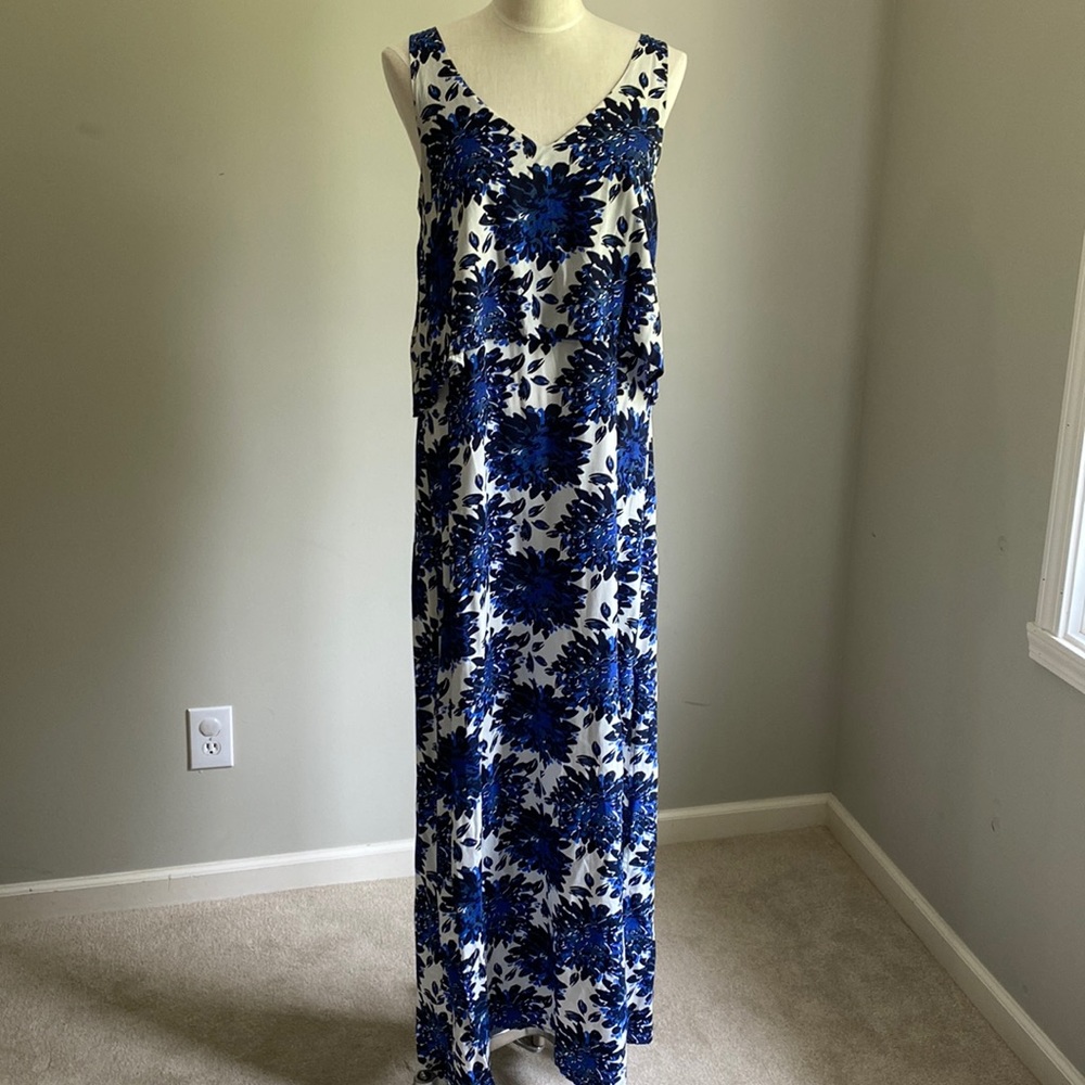 SPLENDID Maxi Dress Blue White Floral Sz L
